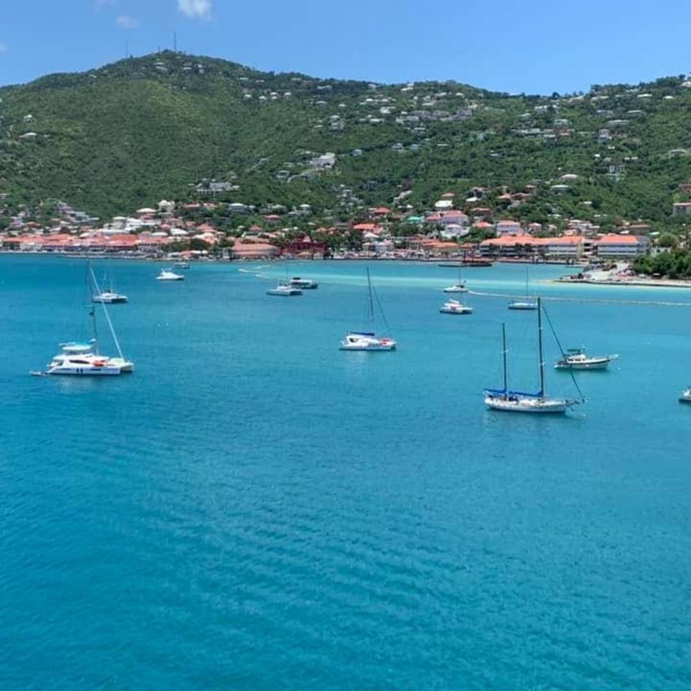 Meet your Posher, Serene